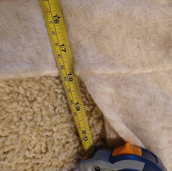 Wilfred Alpaca Crop Sweater - Picture 9 of 9